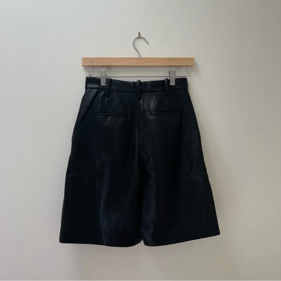 Aritzia Wilfred Limerick Short - Picture 5 of 7